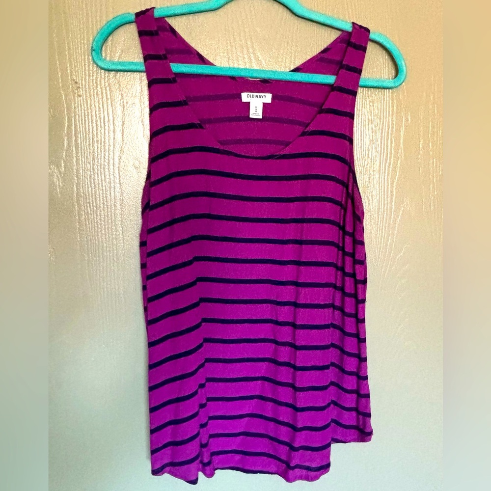 Old navy blouse tank
